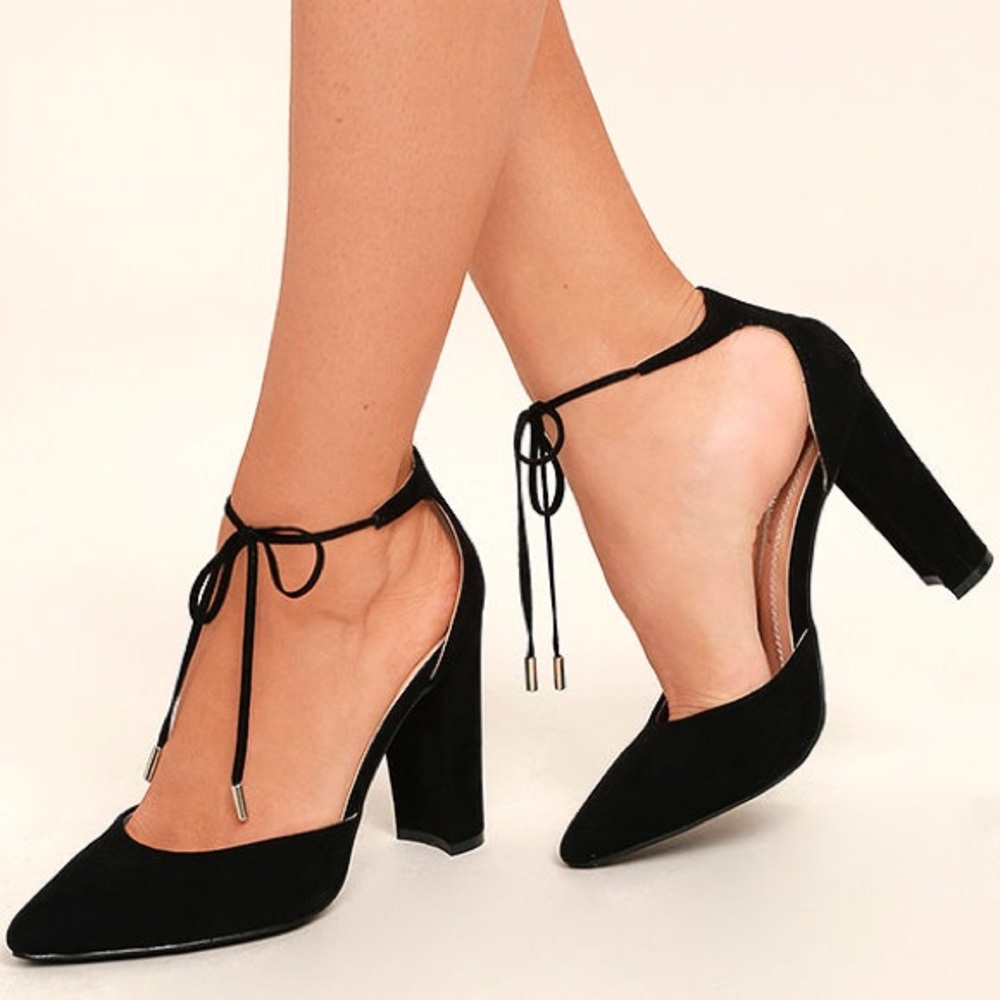 Lulus Leiden suede black lace up block heels